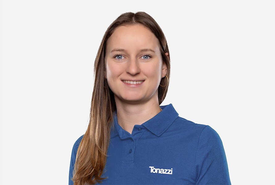 Julia Tonazzi